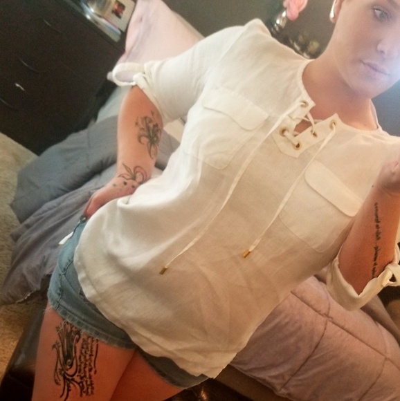 Linen Tunic - Picture 1 of 8